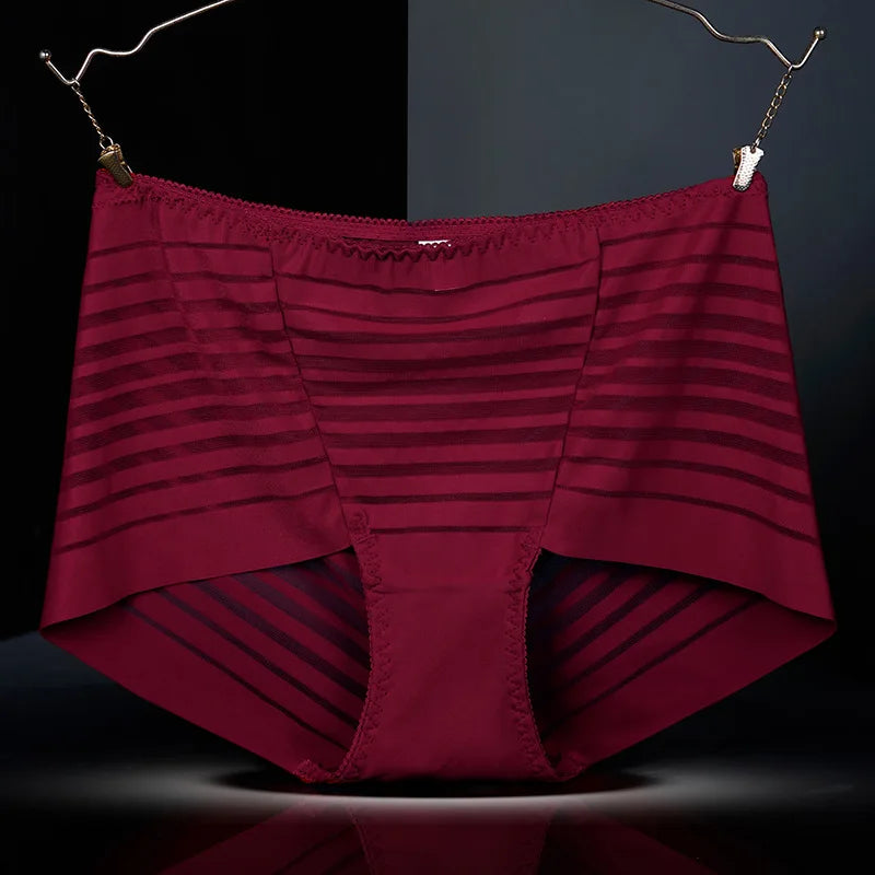 Plus Size High-Rise Lace Panties